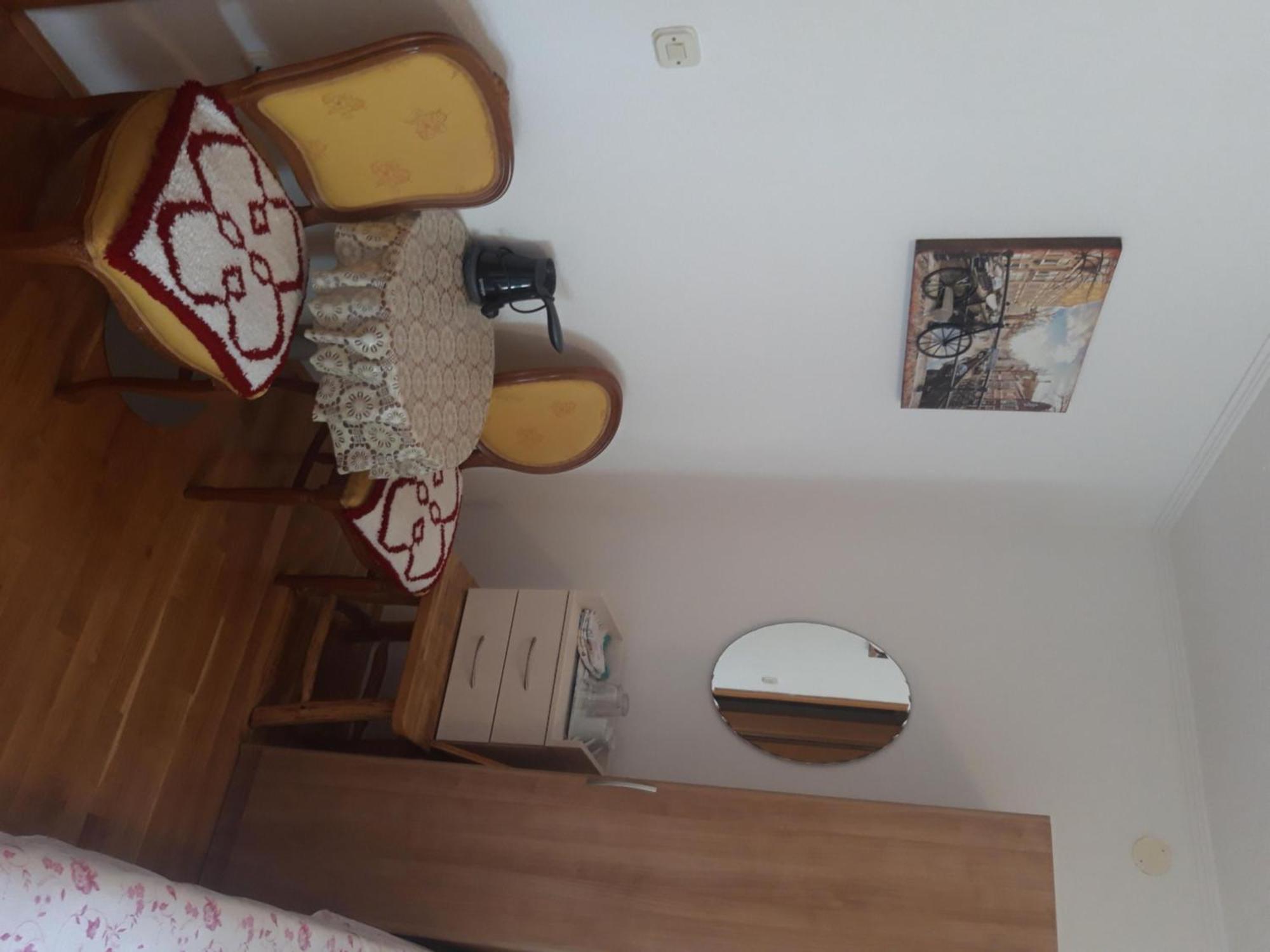 Rooms Nikola Tučepi Eksteriør bilde
